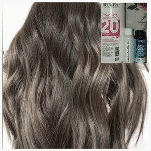 Redken Color Gels Lacquers Color Kit: 5NA Smoke & Pro-Oxide Developer